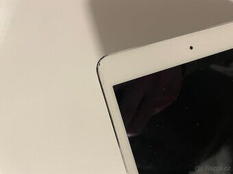Apple iPad mini tablet - 4