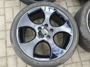 Alu kola vw 5x112 r18 7,5j et51 pneu 225/40/18 - 4