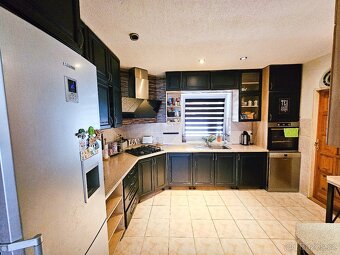 Prodej rodinného domu 500 m², pozemek 1680 m² Frýdek-Místek - 4