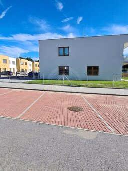 PRODEJ VENKOVNÍHO PARK. STÁNÍ Č. 2, MLADÉ U Č. BUDĚJOVIC - 4