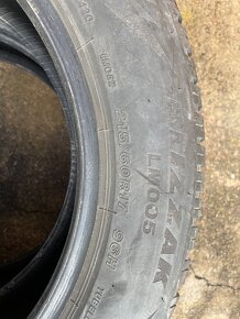 Pneu 215/60/R17 zimní - 4