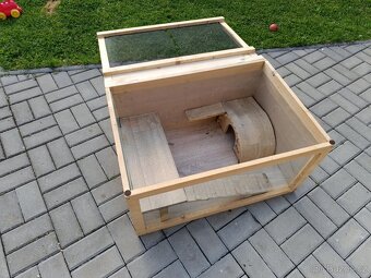 Větší dřevěná klec pro hlodavce - 4