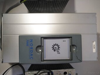 Frekvenční měnič 2x Nordac 700e - 4