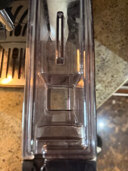 Kávovar DeLonghi MAGNIFICA EVO 12/2024 - 4