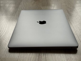 Apple MacBook Air 13¨ 2020 8Gb / 256GB Space Gray - TOP - 4