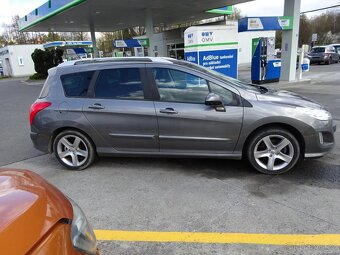 Peugeot 308 SW - 1,6 i ,GARANCE KM, 7 MÍST - 4