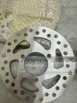 Čtyřkolka/motorka sada brzdových kotoučů - 4