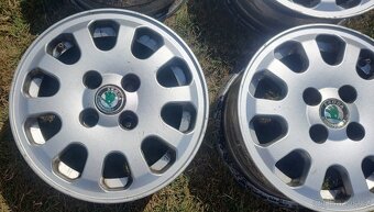 Alu kola 4x100 R13 Škoda - 4