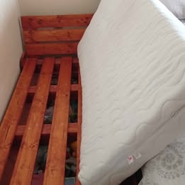 Postele ve stylu palet - 4
