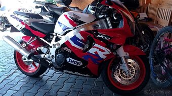 Honda CBR 900 Fireblade (1997) – krásný stav, servisovaná - 4