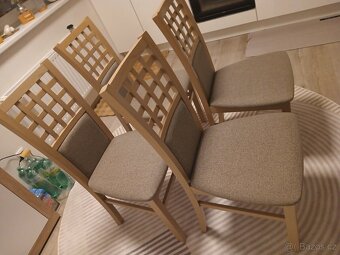 Nabízím k prodeji úžasné jídelní židle čtyři kusy - 4