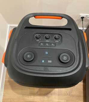 Prodám Jbl partybox 710 - 4