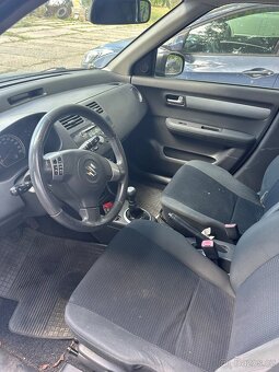 Suzuki Swift 2008 - 4