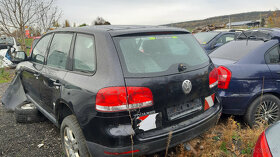 Volkswagen Touareg 3.2i - 4