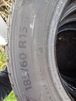 Barum polaris 5 185/60r15 - 4