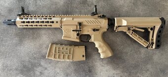 Airsoft G&G Armament  CM16 - 4