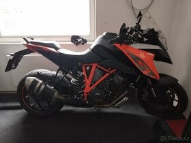 KTM 1290 super duke GT - 4