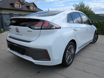 HYUNDAI IONIQ 1.6 PLUG-IN r.v.09/2021 NAVI,LED,ALU - 4