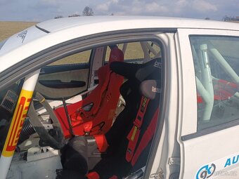 Fabia 1.9 TDI rallye - 4