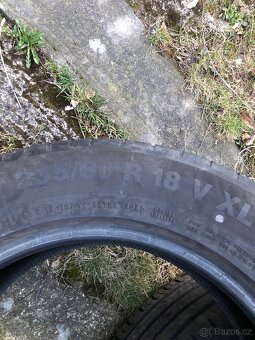 Prodej pneu 6 mm 235/60 R 18 - 4