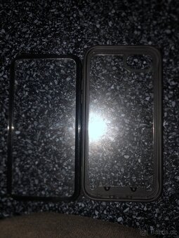 - NÁHRADNÍ DÍLY iPhone 8 - 4