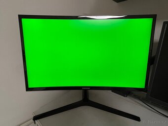 Samsung monitor C24RG50FQU - 4