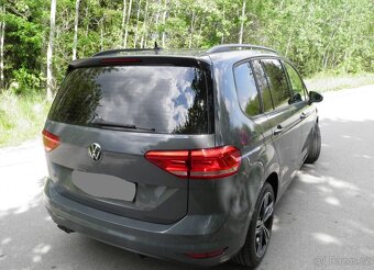 Volkswagen Touran 2.0 TDI BMT Comfortline DSG - 4