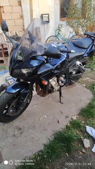 Yamaha FZ1 FAZER - 4