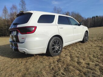 Dodge durango 5.7 hemi. R/T - 4