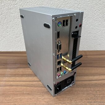 Mini ITX počítač - 4