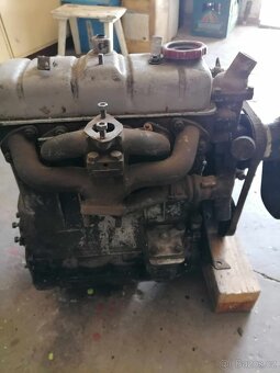 Motor Škoda 1202 - 4