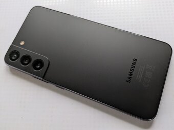 Samsung Galaxy S22+ v perfektním stavu - 4