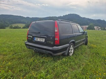 Volvo V70 2.4T AWD Cross Country XC70 7 místné - 4