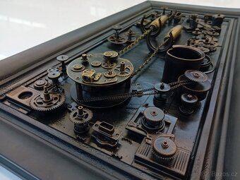 STEAMPUNK RECYCLE ART - KOMETA - Asambláž patinovaný kov - 4