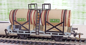 CWFB. Nákladní vůz na přepravu vína. TT. - 4