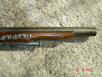 Prodám krásnou, novou repliku historické, křesadlové pistole - 4