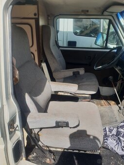 VW Transporter T3 obytný - 4