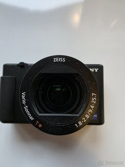 Vlogovací kamera/fotoaparát SONY ZV-1 - 4