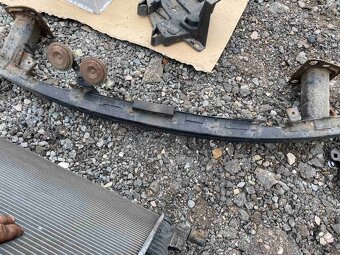 Renault fluence díly přední blatník ov460 - 4