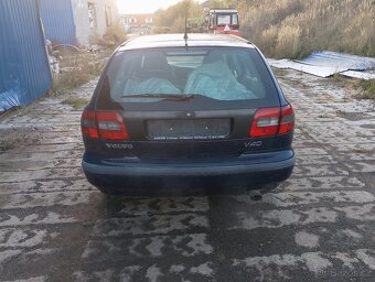 VOLVO V40 1.8, DOVOZ NĚMECKO - 4
