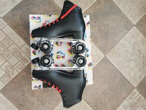 Prodám nové kolečkové brusle. - 4