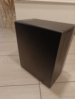 Počítač HP ProDesk - 4