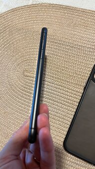 IPhone 11 64GB černý, top stav - 4