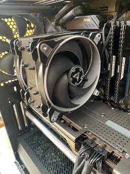 počítač - RX7800XT, i7-11700KF, 32gb ram - 4