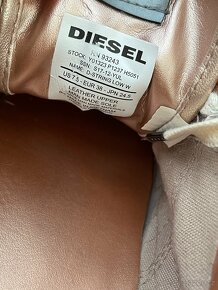 Metalické mědené kožené tenisky Diesel - 4