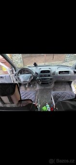 Mercedes Benz 313 - 4