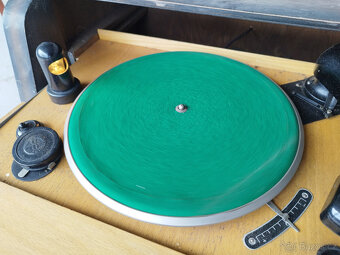 Starý retro gramofon Supraphon - 4