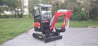Minibagr Zethos HT2000 (tříválec 26 koní) - 4