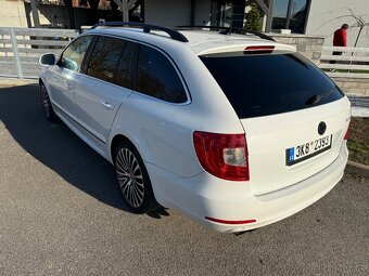 Škoda Superb - 4