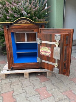 Trezor Becher Hildesheim - 4